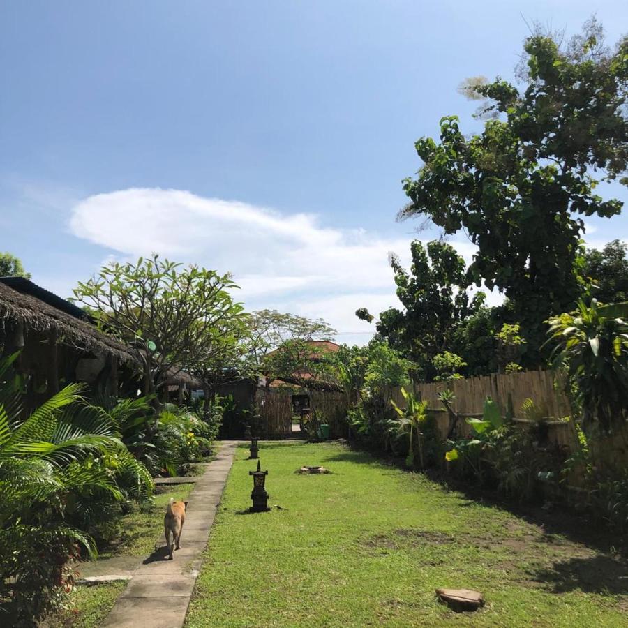 Apel Homestay Pemuteran  Exterior photo