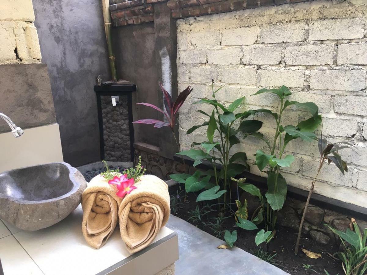 Apel Homestay Pemuteran  Exterior photo